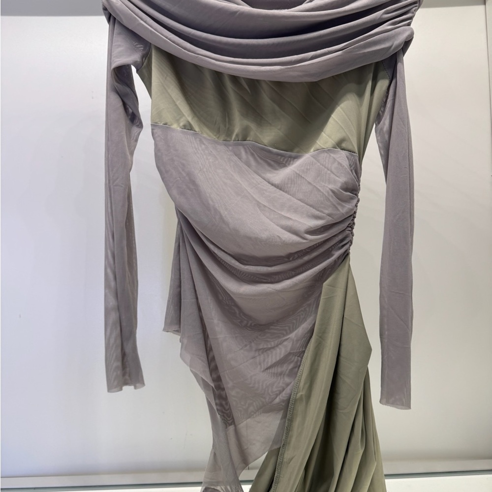Chic Asymmetrical Draped Dress in Green and Cream